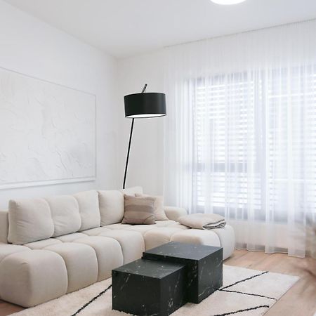 Kesselbauer Bratislava - Luxury Apartment With Free Parking מראה חיצוני תמונה